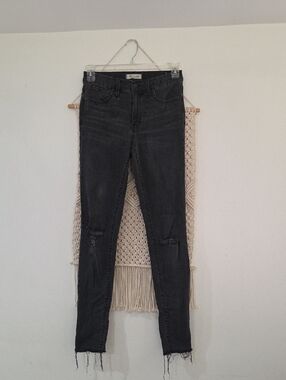 Madewell Black Washed Skinny Jeans with Knee Rips